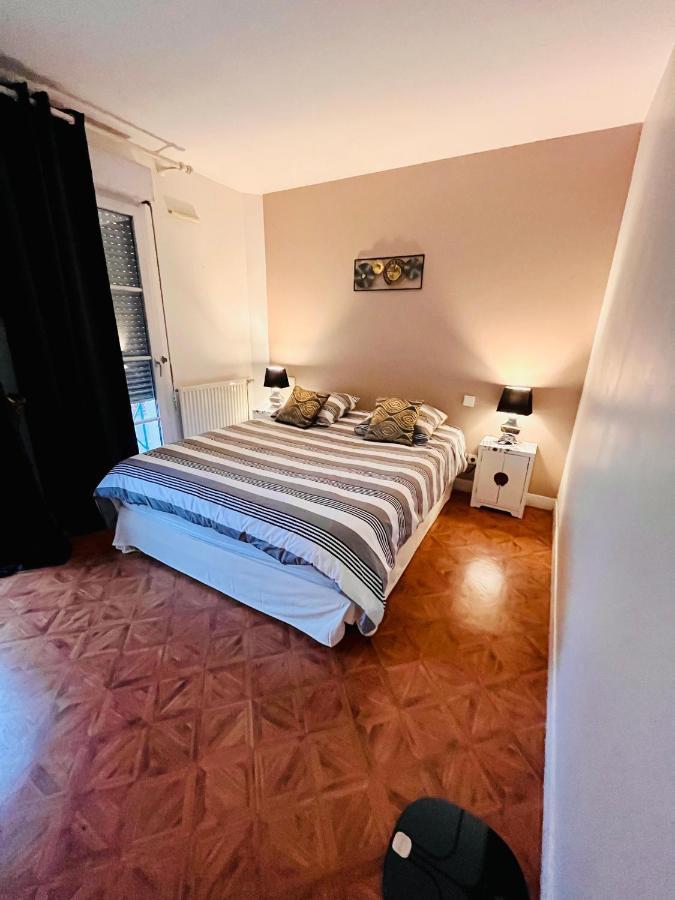 Stylish Unit In The Center Of Senlis Διαμέρισμα Senlis  Εξωτερικό φωτογραφία